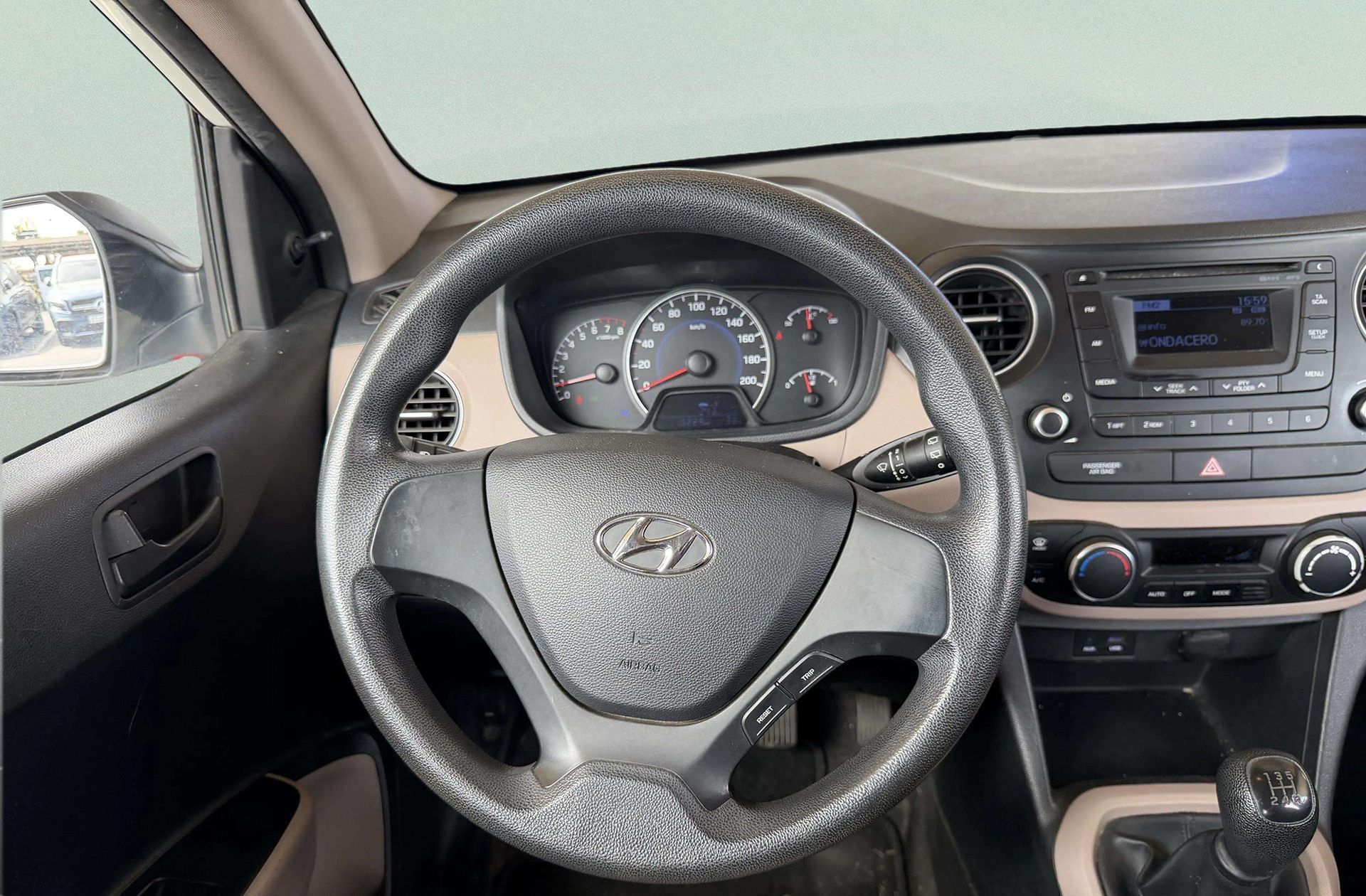 Hyundai i10 1.0 BlueDrive Klass - foto 17