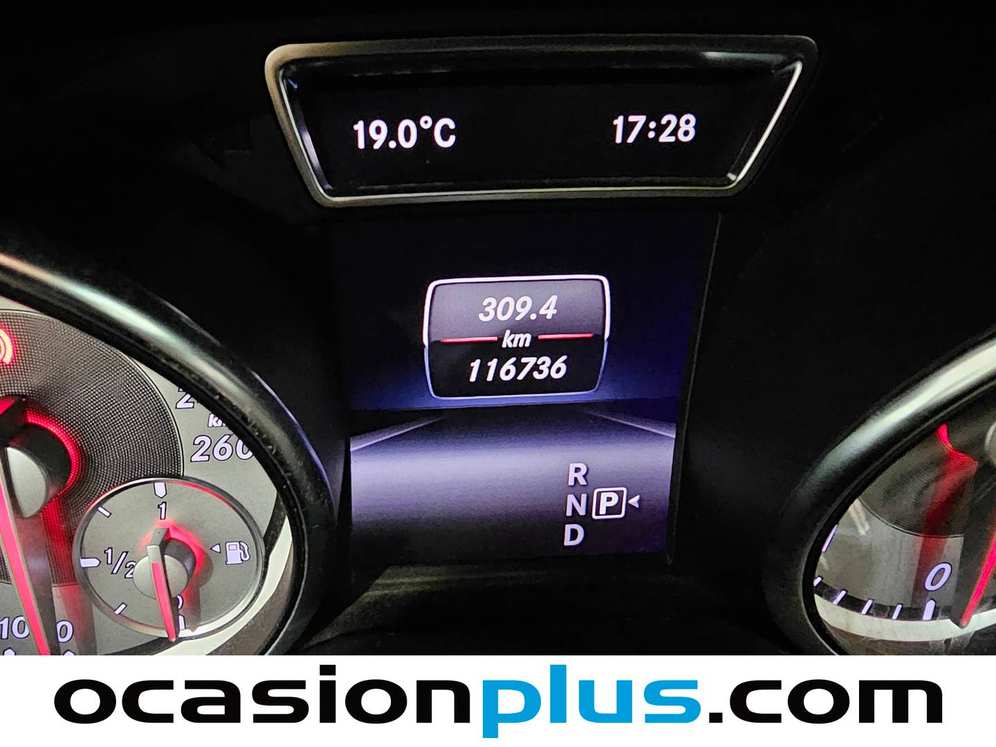 Foto Mercedes GLA Mercedes-Benz GLA 220 CDI AMG Line (170 CV)