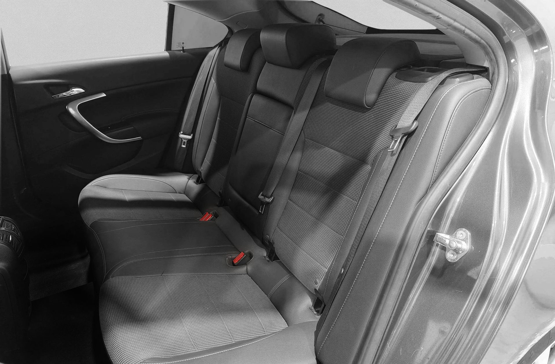Opel Insignia 2.0 CDTI Cosmo - foto 11
