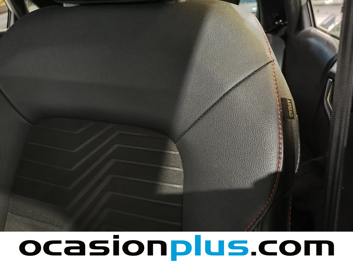 Foto Ford Puma Ford Puma 1.0 EcoBoost MHEV ST-Line X Auto (125 CV)