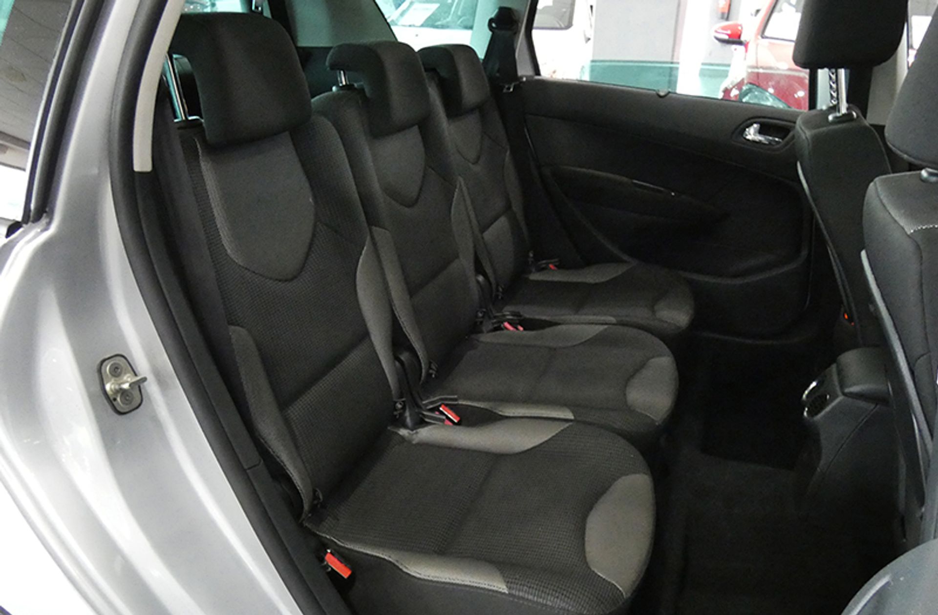 Peugeot 308 SW 1.6 e-HDI Active - foto 14