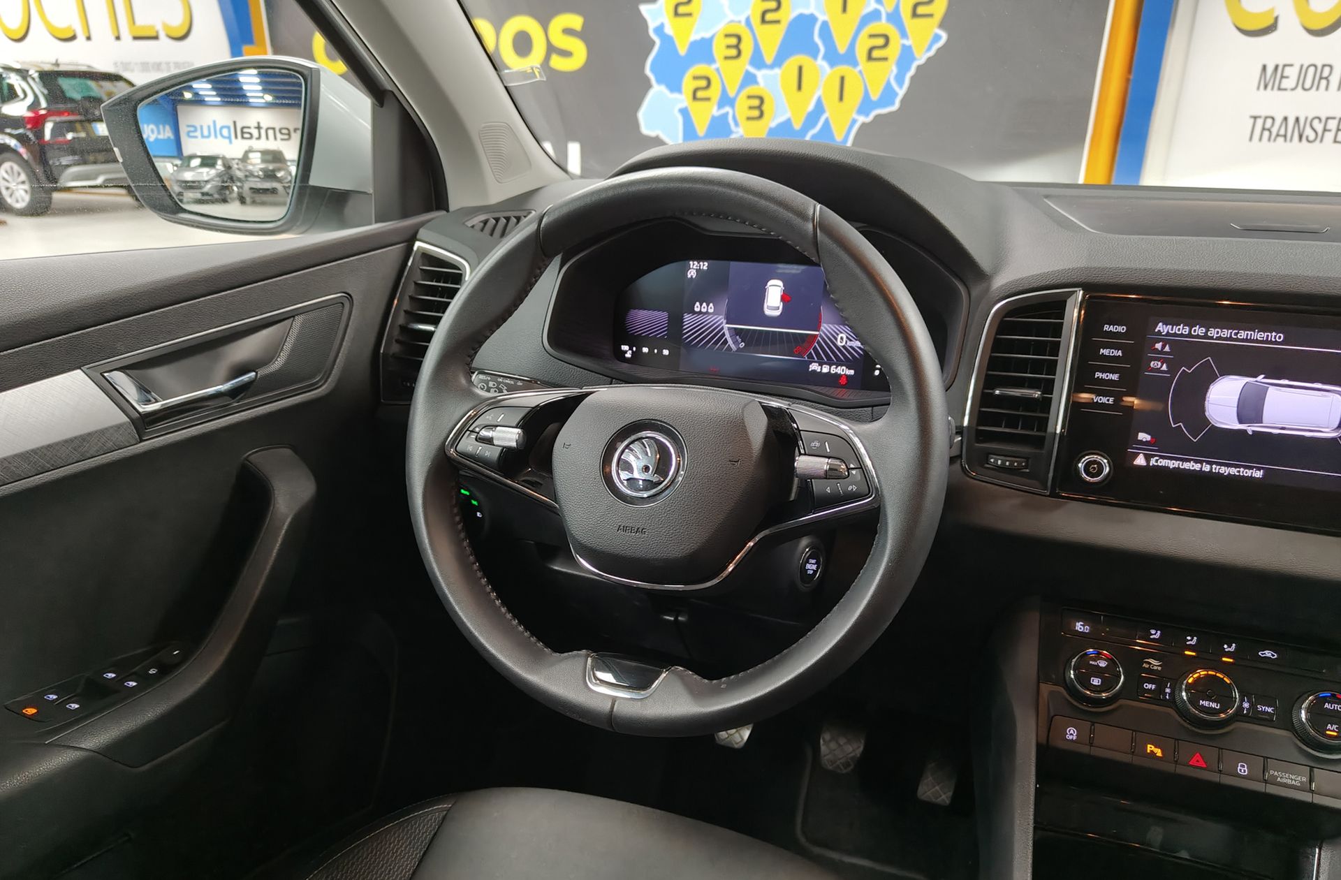 Škoda Karoq 2.0 TDI Selection - foto 21