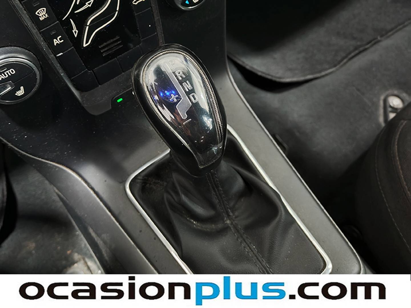 Foto Volvo V40 Volvo V40 1.6 D2 Kinetic Auto (115 CV)