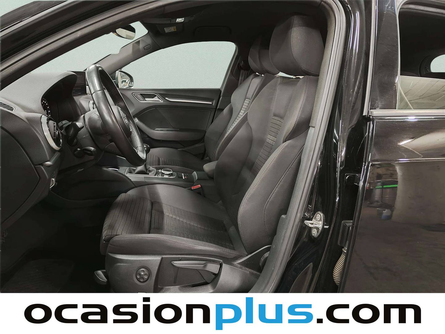 Foto asientos delanteros Audi A3 Audi A3 Sportback S line edition 2.0 TDI (150 CV)