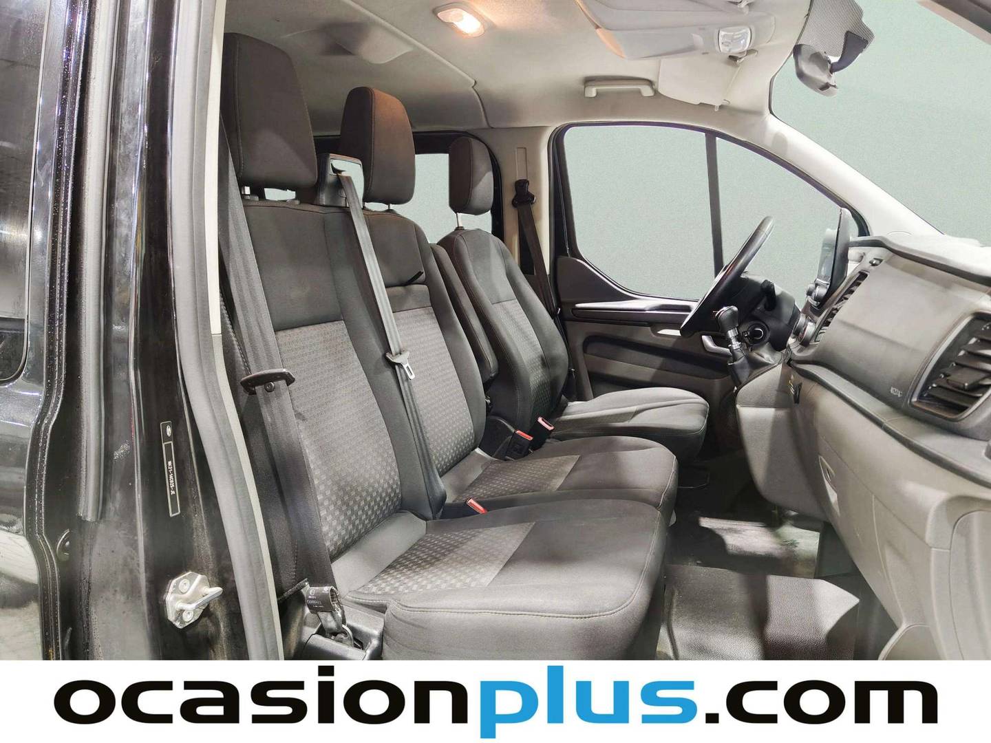 Foto Ford Transit Custom Ford Transit Custom Kombi 2.0 TDCI 320 L1 Trend (130 CV)