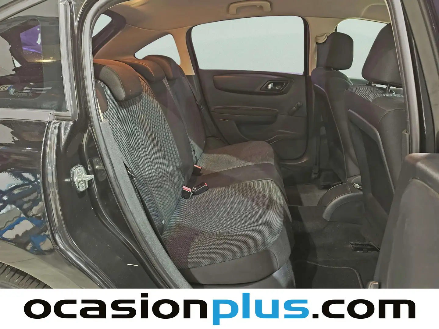 Foto Citroën C4 Citroen C4 1.4i 16v LX (90 CV)