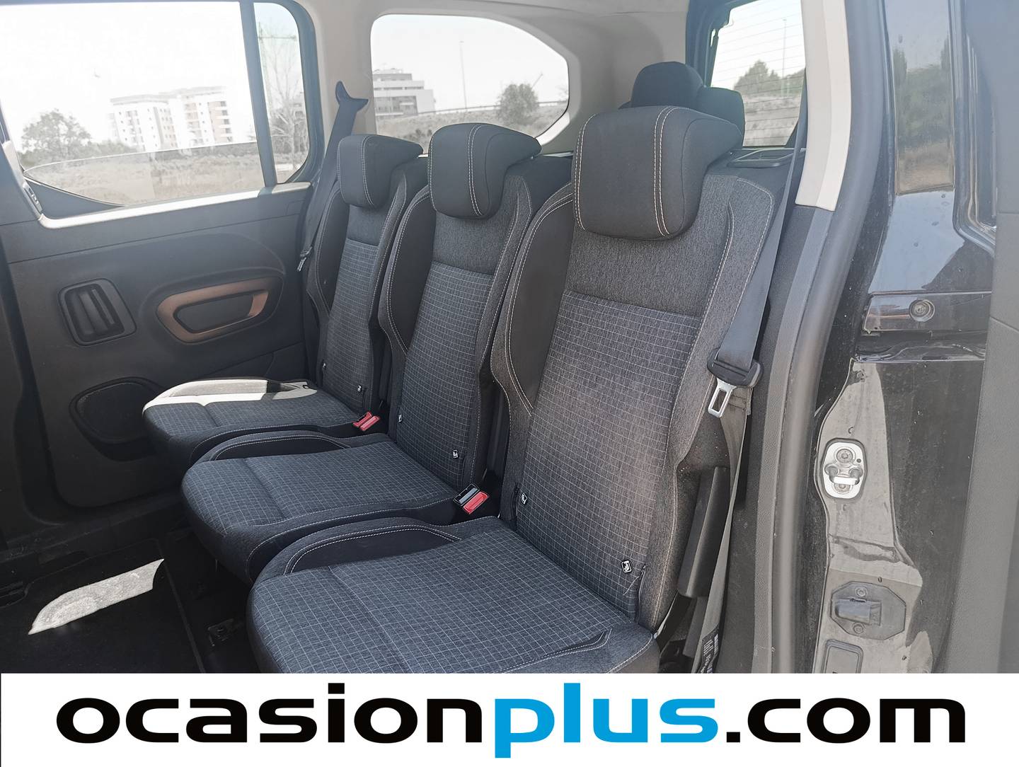 Fotos maletero Peugeot Rifter Peugeot Rifter GT Line Long BlueHDi (130 CV) 7 Plazas
