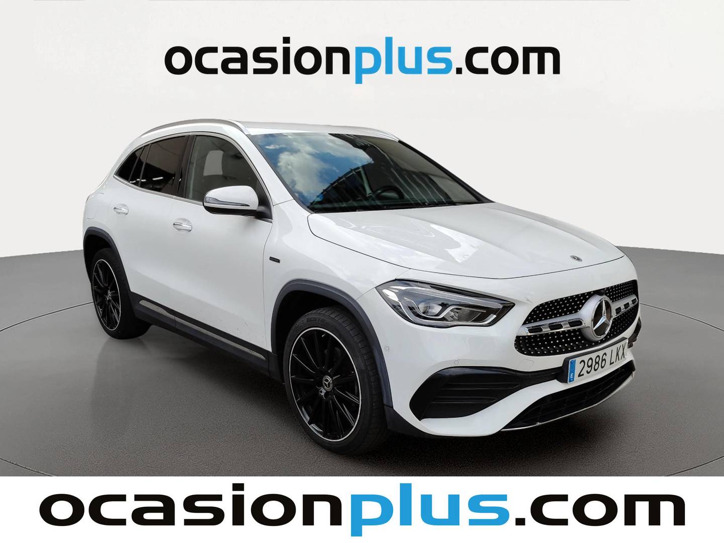 Foto delantera Mercedes GLA Mercedes GLA 250 e (218 CV) Pack AMG derecha