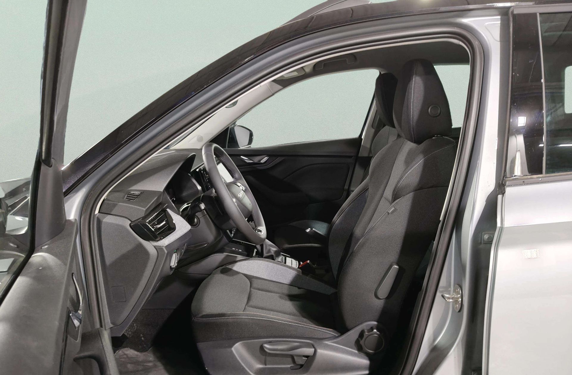 Škoda Kamiq 1.0 TSI Selection DSG - foto 13