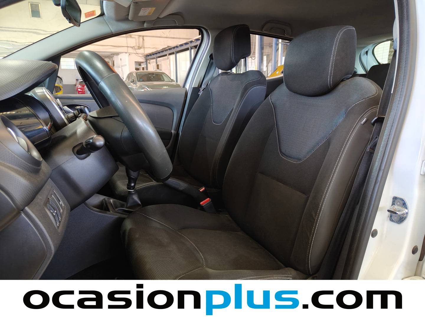 Foto asientos delanteros Renault Clio Renault Clio Business Energy dCi (90 CV)