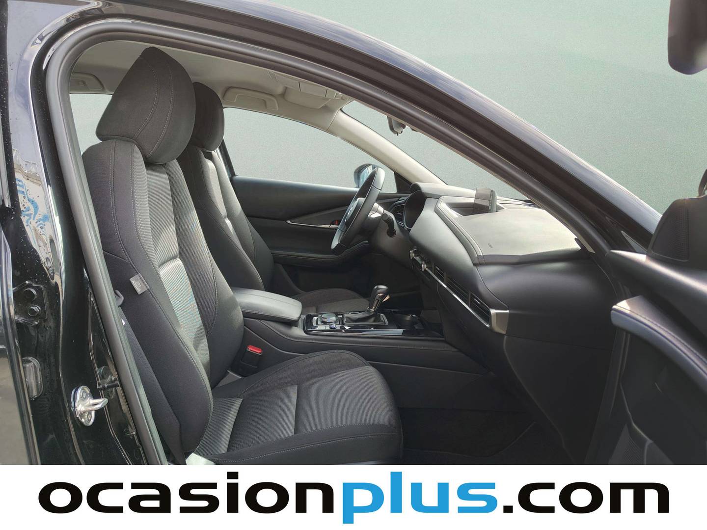 Foto Mazda CX-30 Mazda CX-30 2.5 e-Skyactive G MHEV Prime-Line AT  (140 CV)