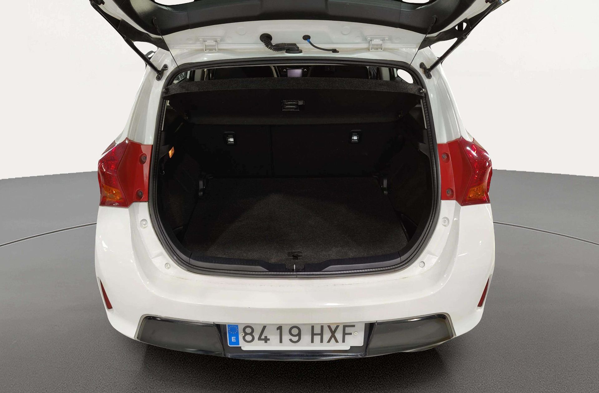 Toyota Auris 130 Active - foto 13