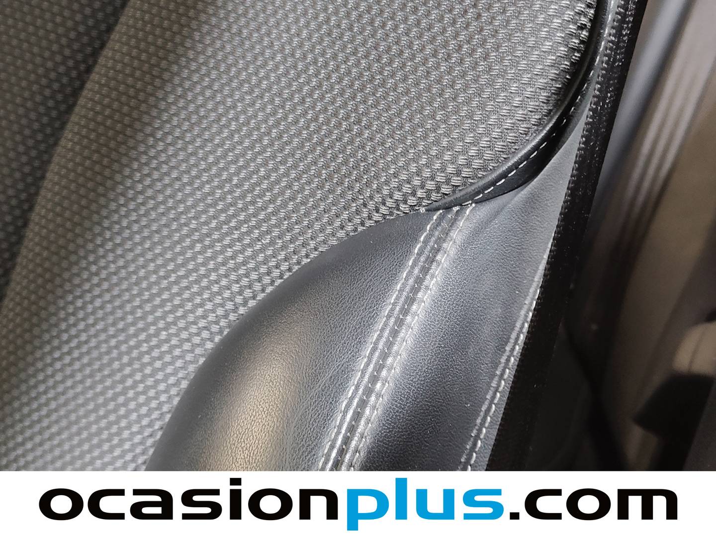Equipamiento del Audi A3 Audi A3 Sportback S line 35 TFSI (150 CV)