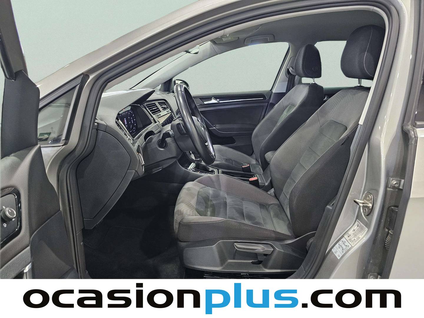 Foto asientos delanteros Volkswagen Golf Volkswagen Golf Sport 2.0 TDI (150 CV) DSG