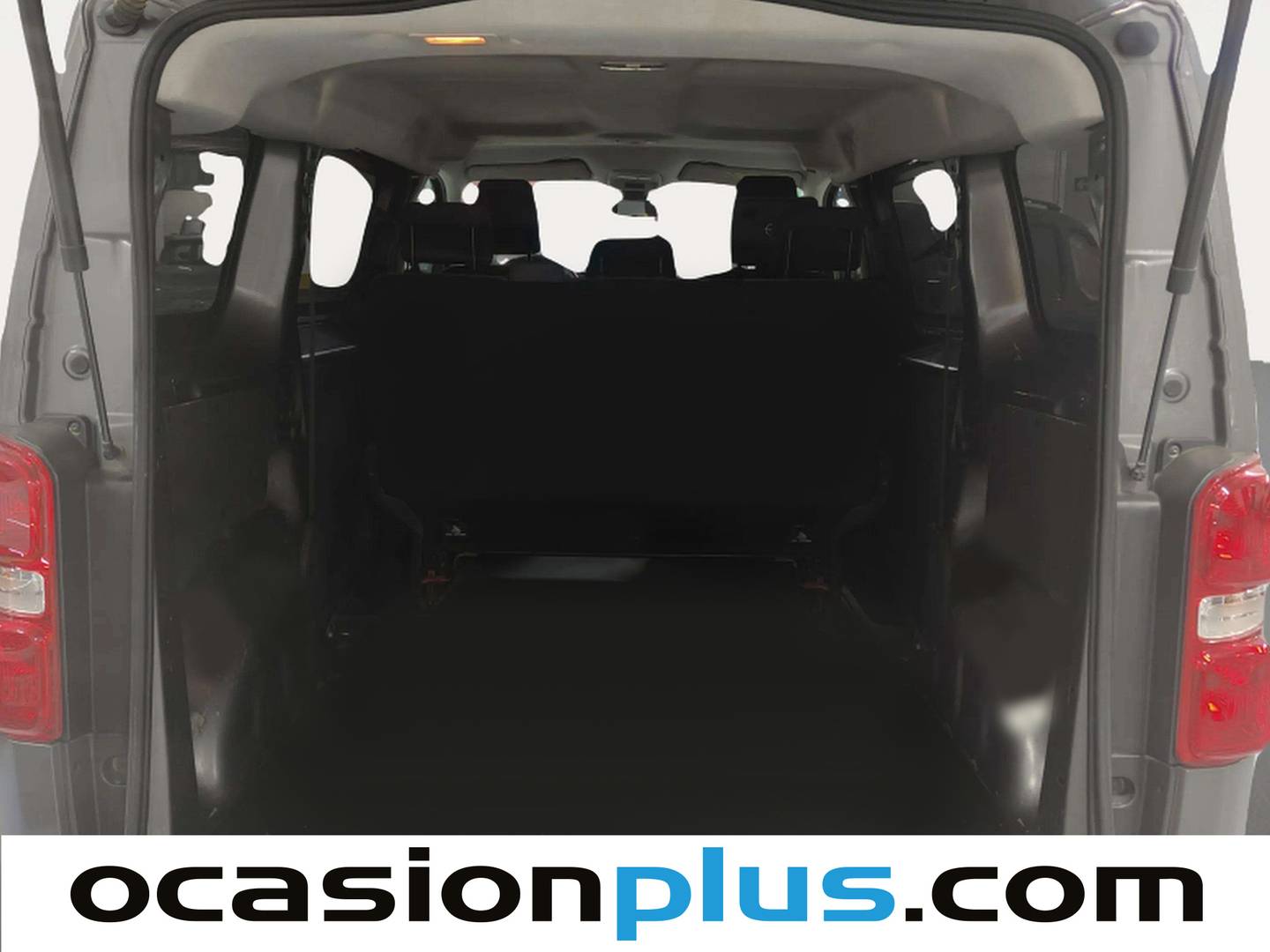 Fotos maletero Opel Vivaro Opel Vivaro 2.0 Diesel M Standard Express (150 CV)