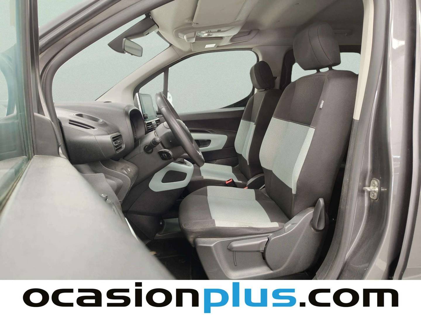 Foto asientos delanteros Citroën Berlingo Citroën Berlingo Combi BlueHDi 100 S&S Talla M 100 Años (102 CV)