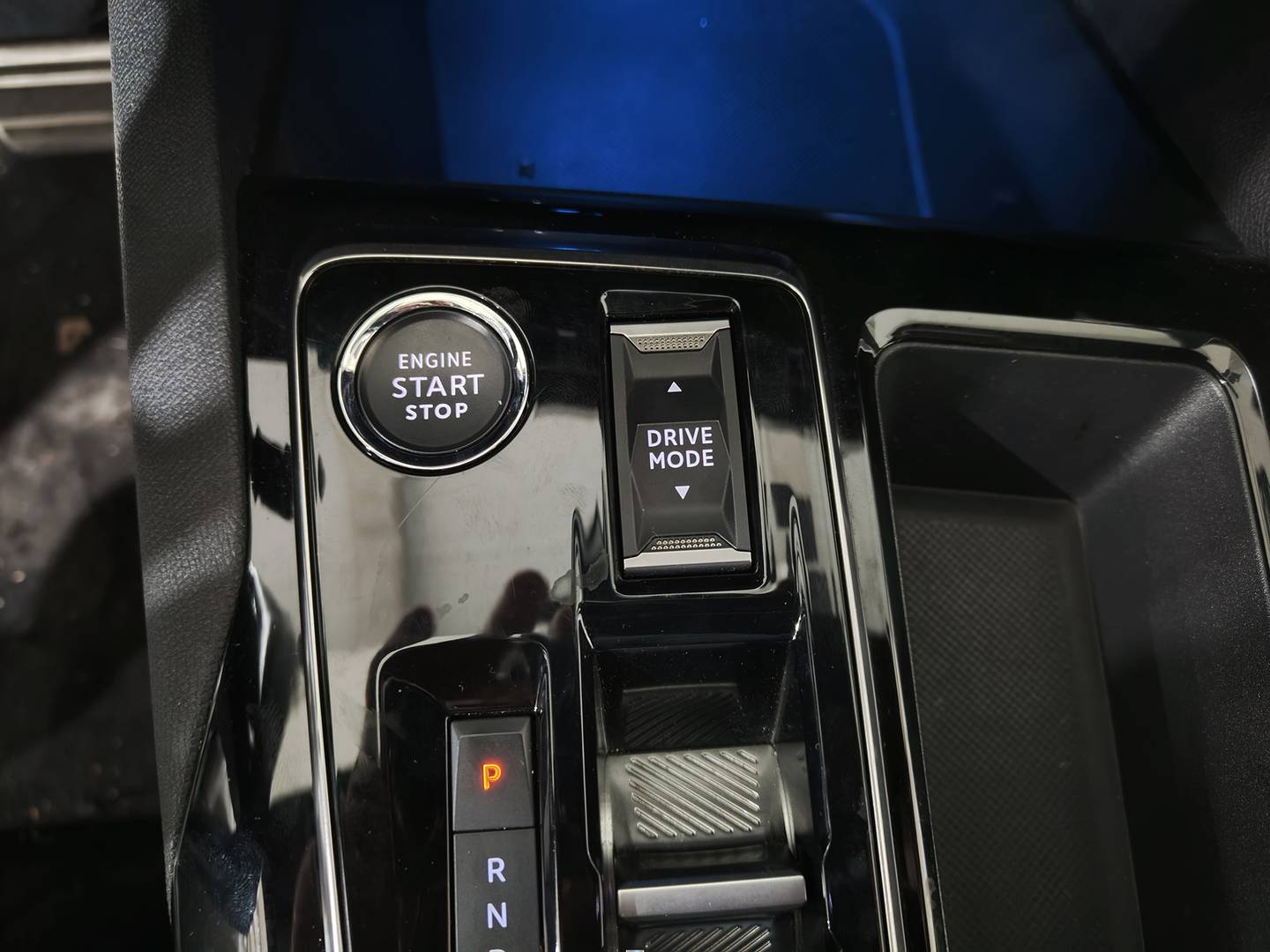 Foto Peugeot 5008 Peugeot 5008 BlueHDI 130 S&S GT EAT8  (130 CV) 7 Plazas