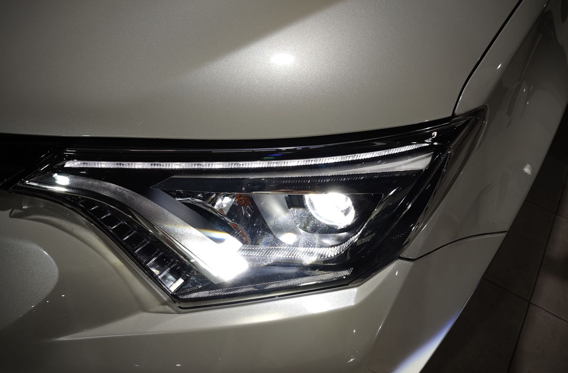 Toyota RAV4 150D Advance Pack Drive 2WD - foto 12