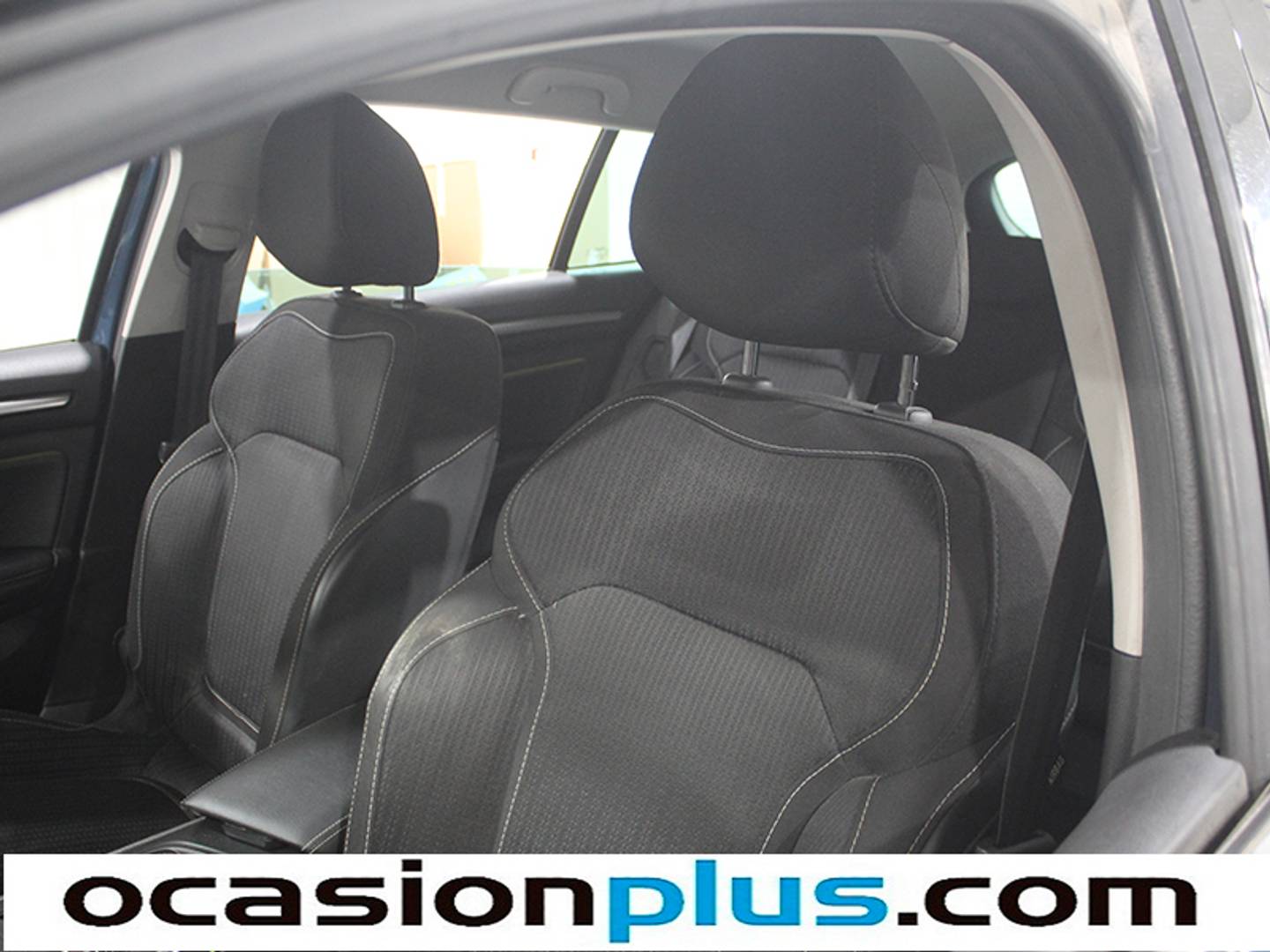 Foto Renault Mégane Renault Megane Sport Tourer Zen TCe (140 CV) GPF