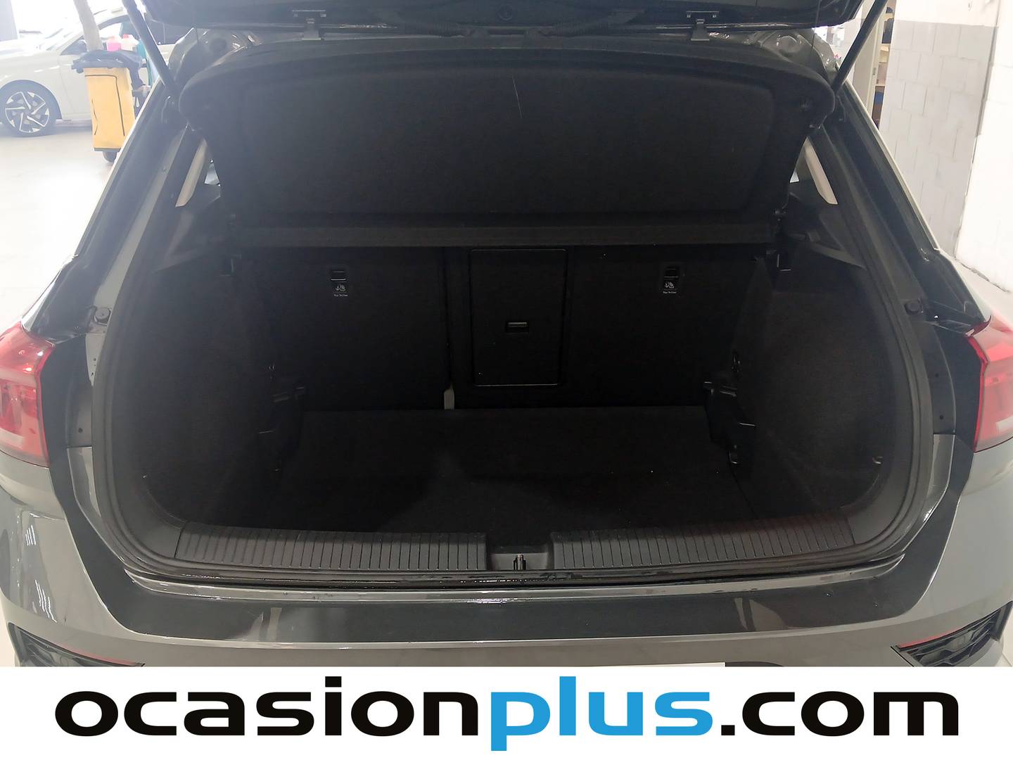 Fotos maletero Volkswagen T-Roc Volkswagen T-Roc Advance 2.0 TDI (115 CV)