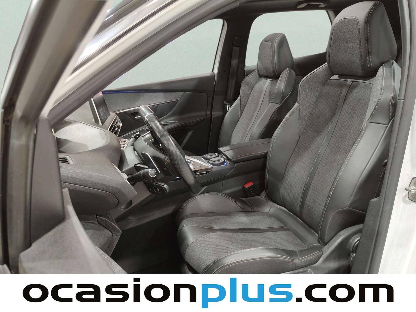 Foto asientos delanteros Peugeot 3008 Peugeot 3008 PureTech 180 GT Line EAT8 (180 CV)