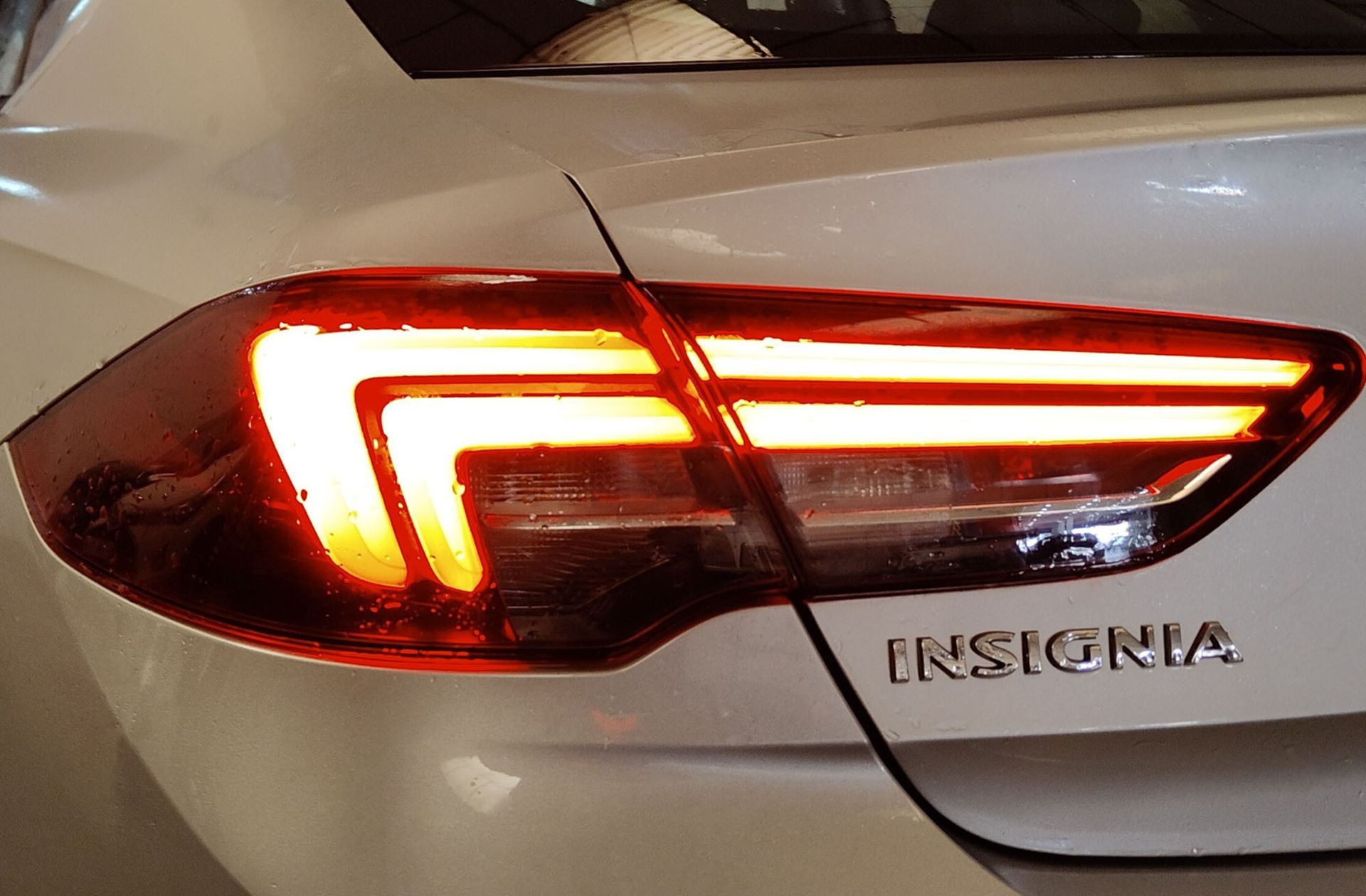Opel Insignia 2.0 CDTI GS Turbo D Excellence - foto 18