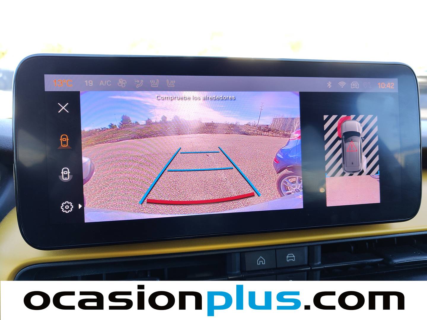 Foto Jeep Avenger Jeep Avenger 1.2 G Summit (100 CV)