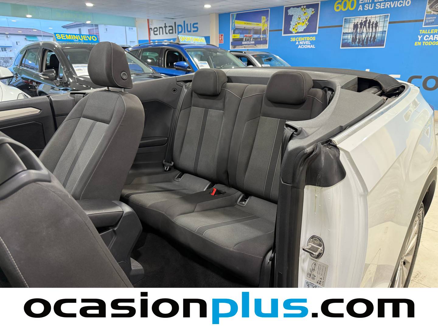 Foto asientos traseros Volkswagen T-Roc Volkswagen T-Roc Cabrio Style 1.5 TSI  (150 CV) DSG