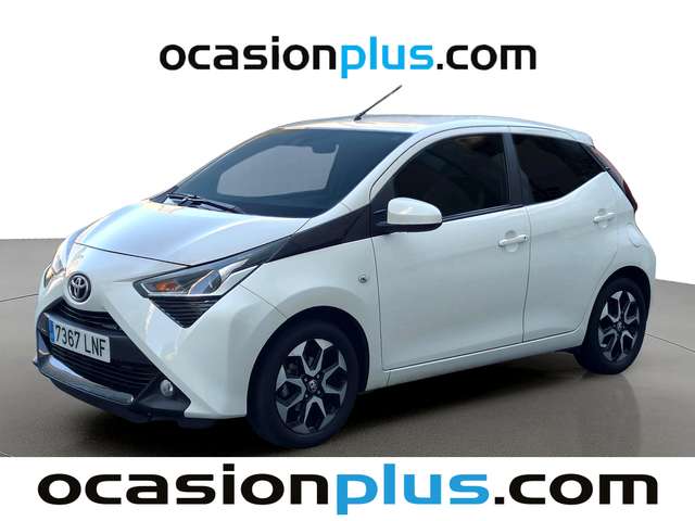 Toyota Aygo 1.0 70 x-play (72 CV) de segunda mano