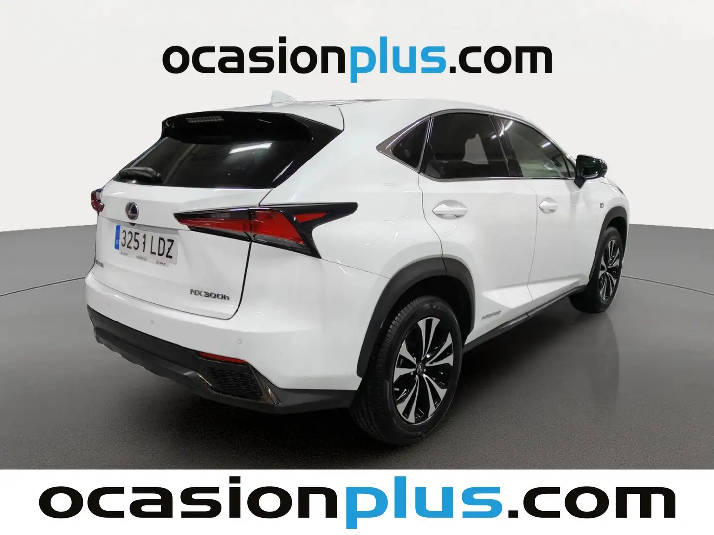 Foto Lexus NX Lexus NX F Sport Panorámico 4WD  (197 CV)