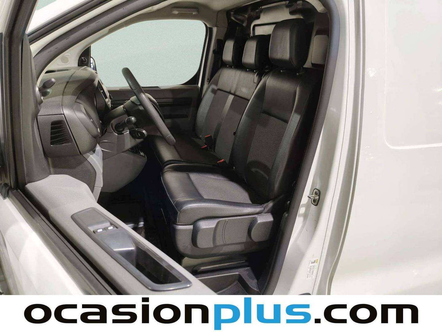 Foto Toyota Proace Toyota Proace Furgon 1.6 D Business (95 CV)