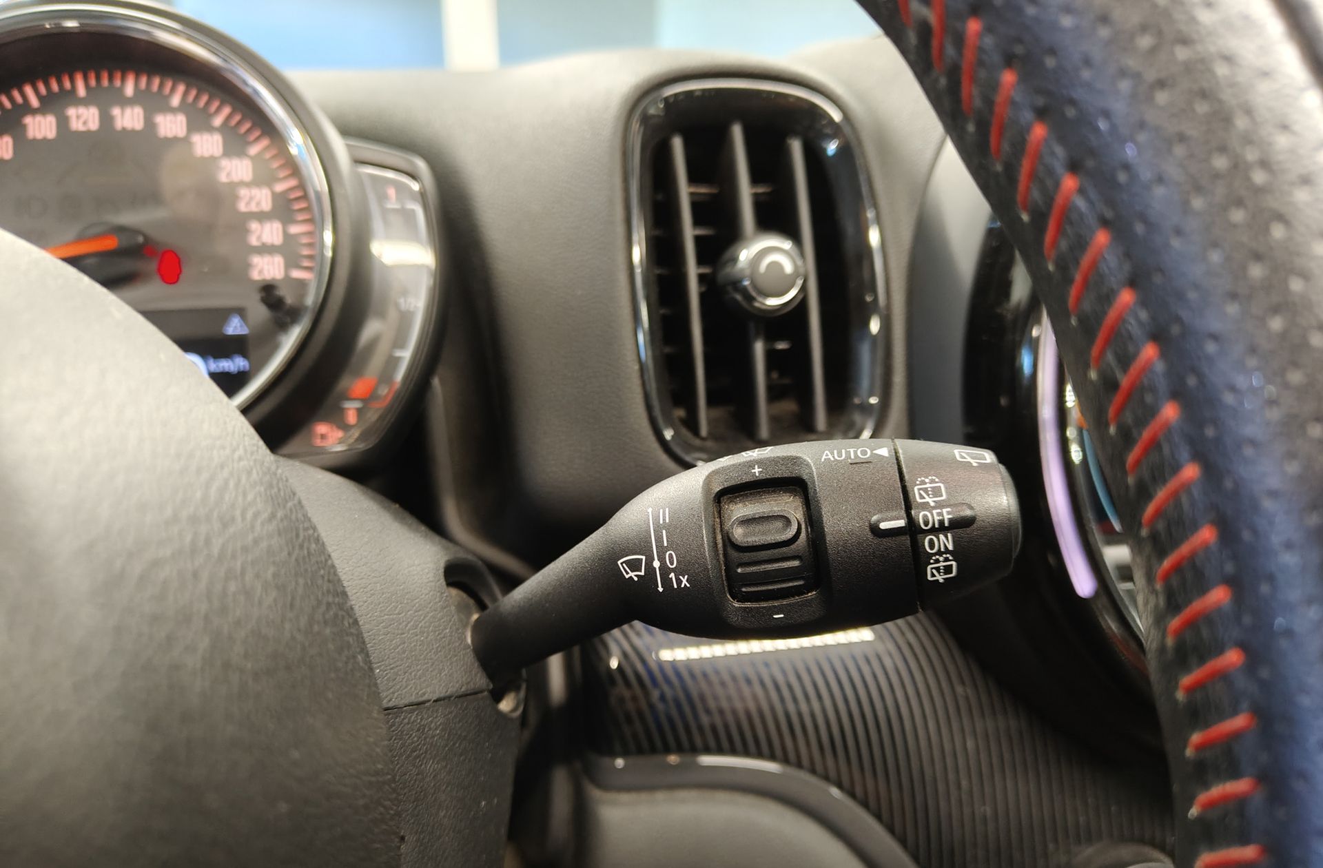 MINI Countryman Cooper SD - foto 27