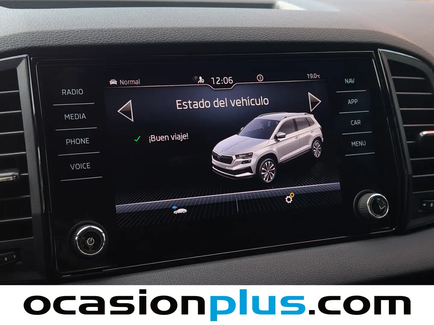 Foto Skoda Karoq Skoda Karoq 1.5 TSI ACT Sportline (150 CV)