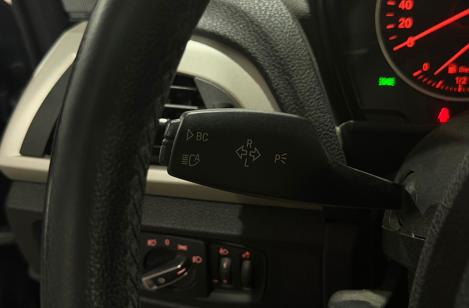 BMW Serie 1 116d Efficient Dynamics - foto 27