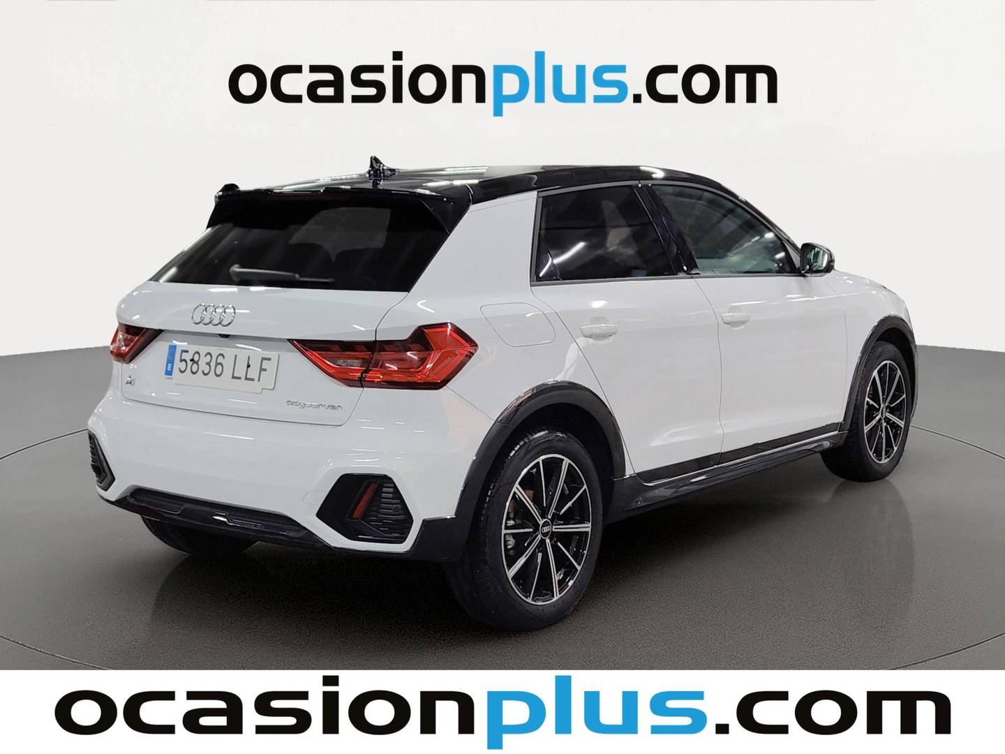 Foto trasera Audi A1 Audi A1 Citycarver 30 TFSI (110 CV) S tronic derecha