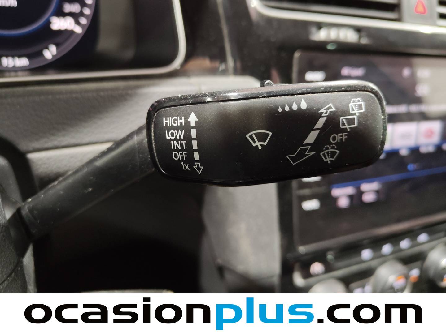 Volkswagen Golf Volkswagen Golf 1.6 TDI Sport R-Line DSG (115 CV) 115cv