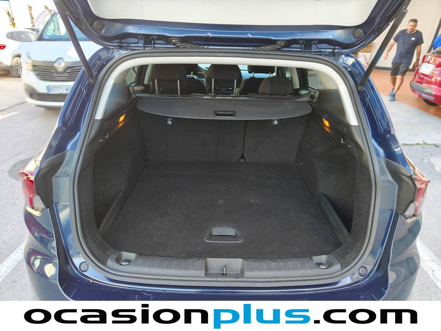 Fotos maletero Fiat Tipo Fiat Tipo SW 1.4 T-Jet Lounge (120 CV)