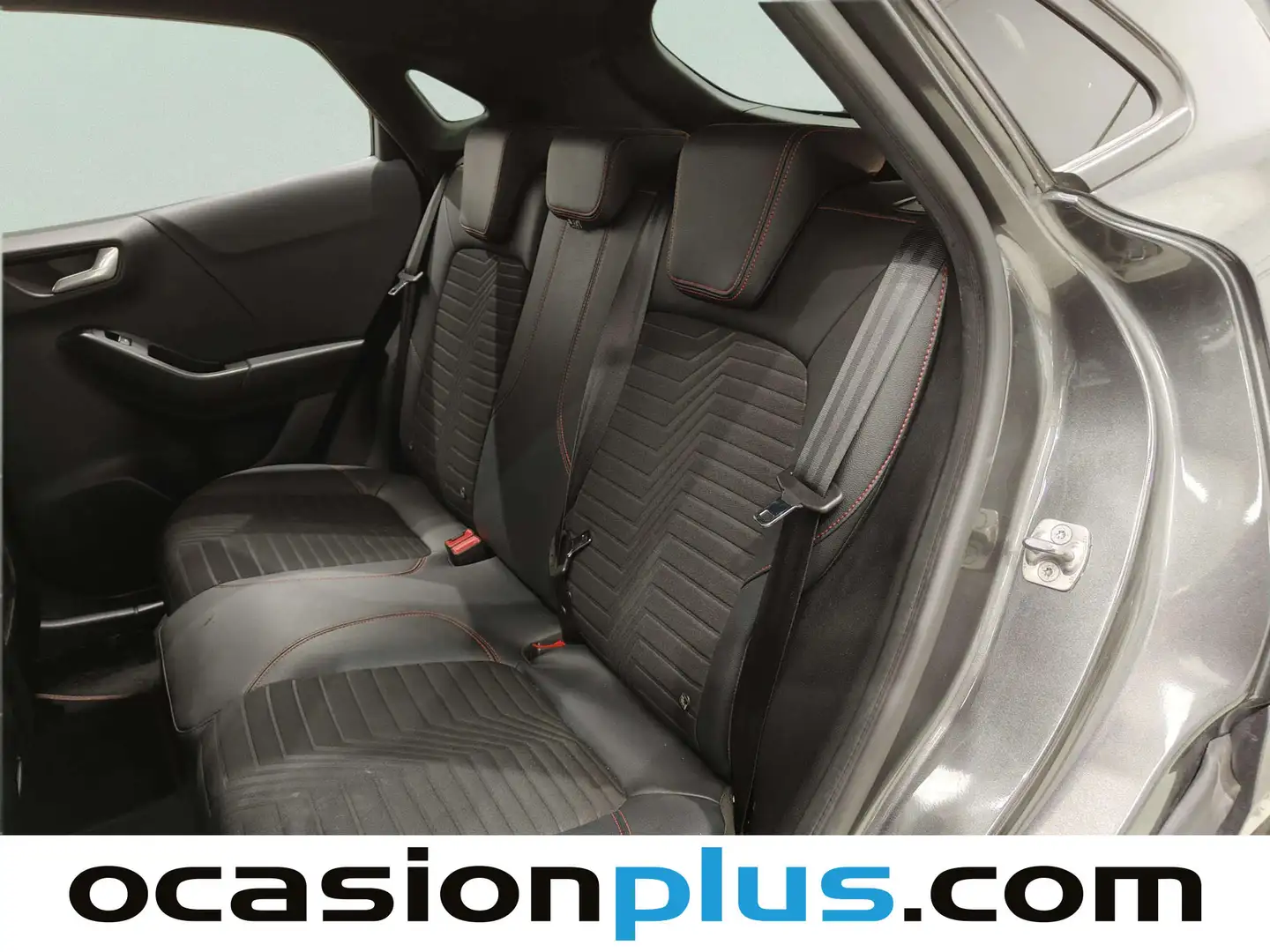 Foto Ford Puma Ford Puma 1.0 EcoBoost MHEV ST-Line X Auto (125 CV)