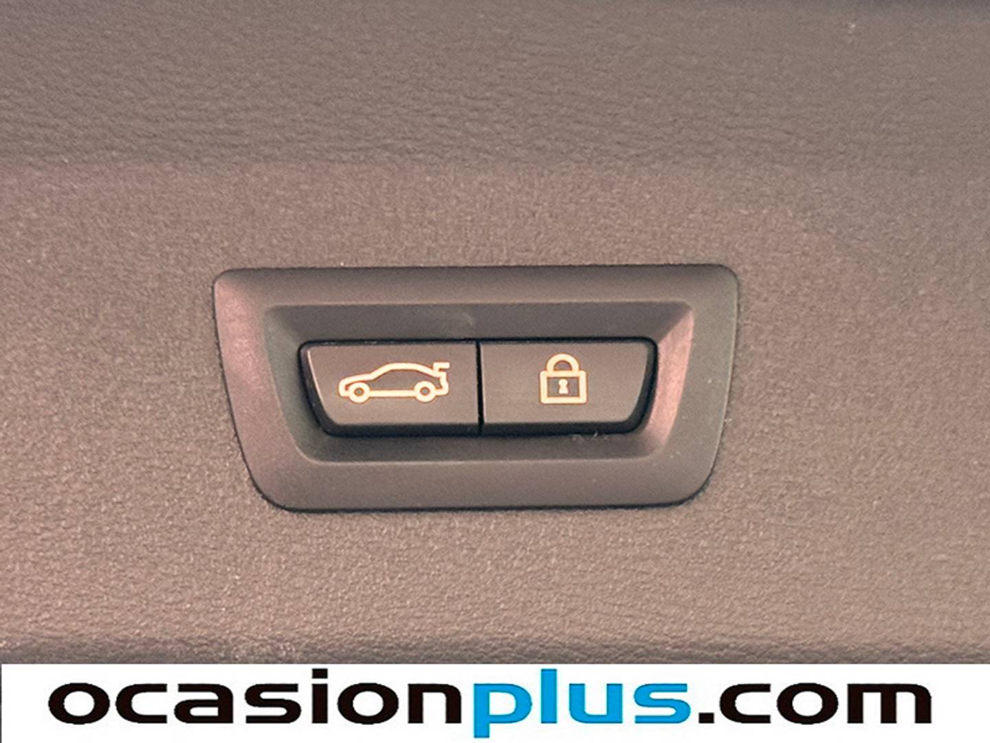 Foto BMW X1 BMW X1 sDrive18i (136 CV)