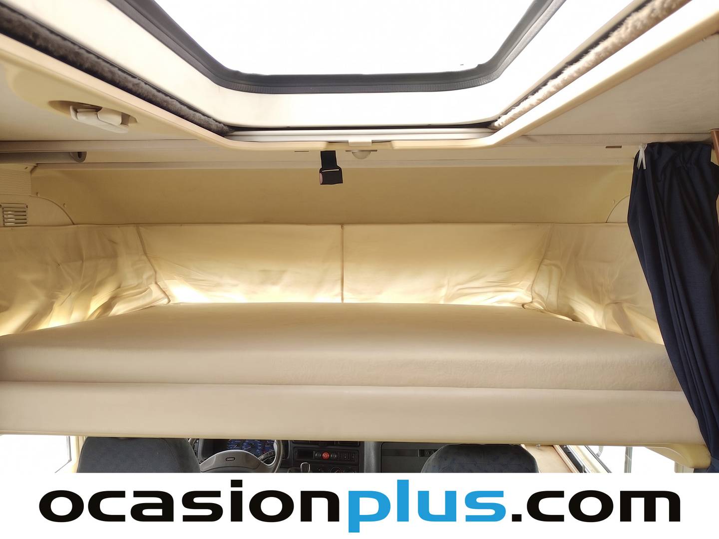 HYMER B644 HYMER B644 B644 (124 CV) 3 Plazas 128cv