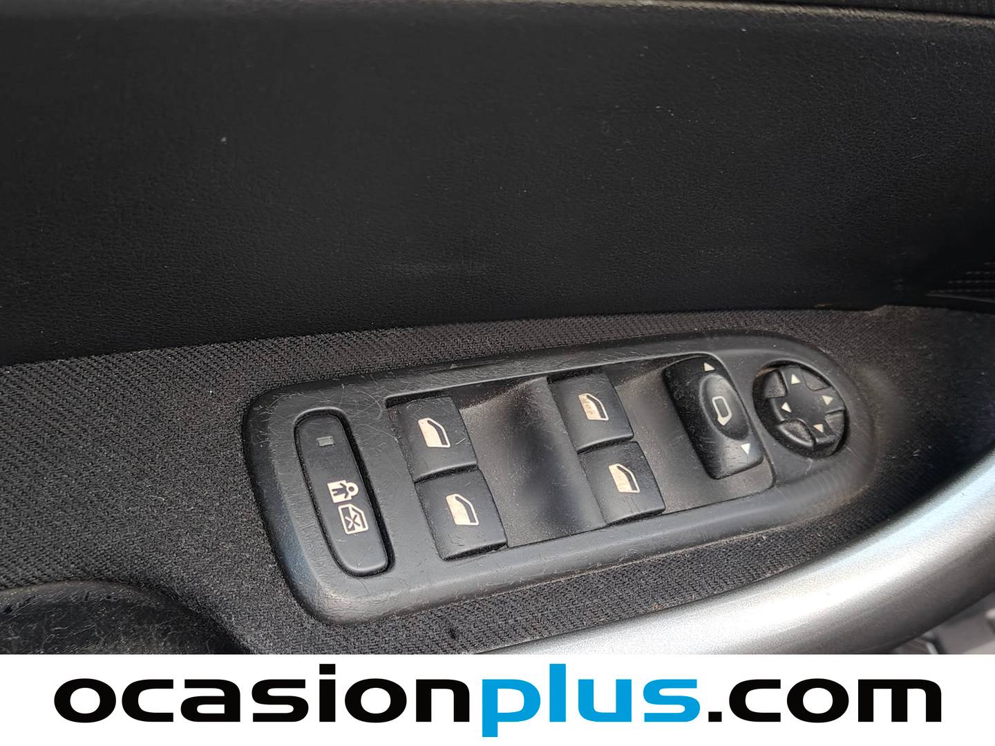 Peugeot 308 Peugeot 308 1.6 VTi Active (120 CV) 2012