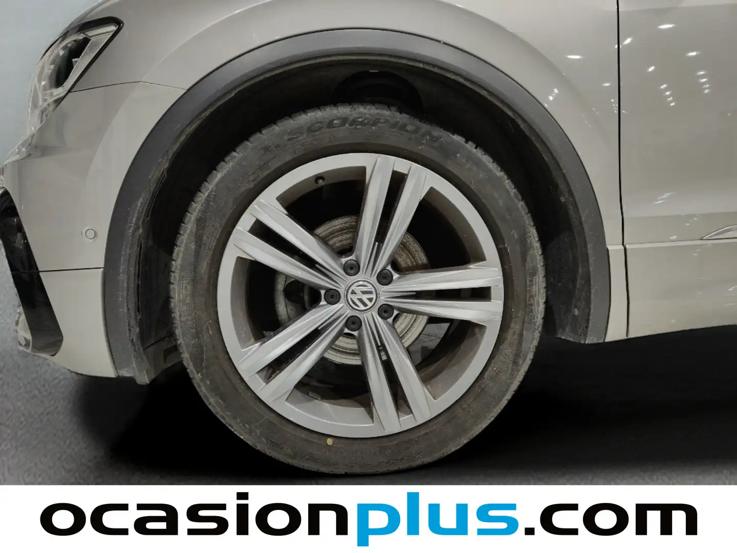 Foto Volkswagen Tiguan Volkswagen Tiguan Advance 2.0 TDI (150 CV) Pack R-Line