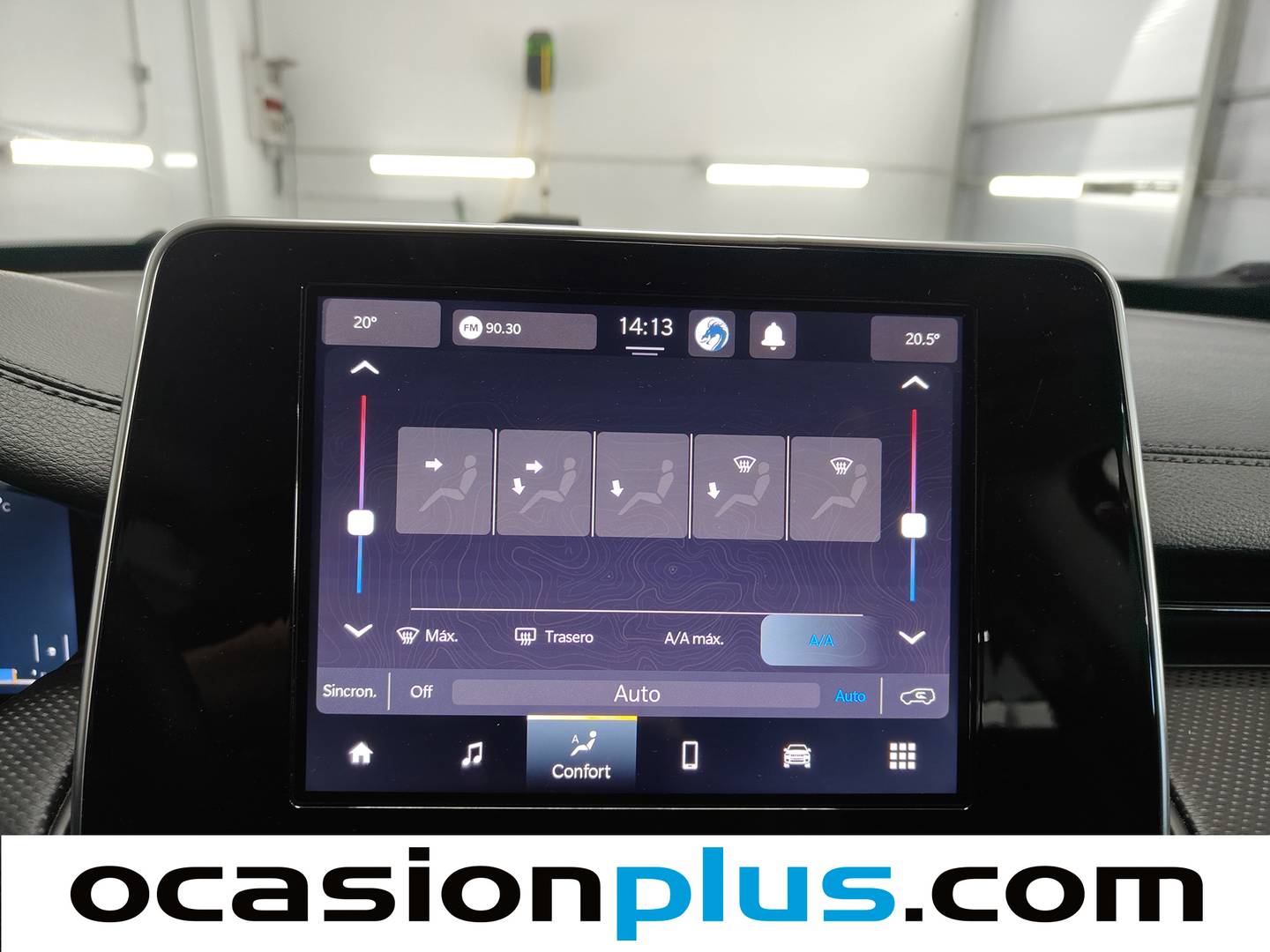 Foto Jeep Compass Jeep Compass 1.3 Gse Night Eagle FWD MT (130 CV)