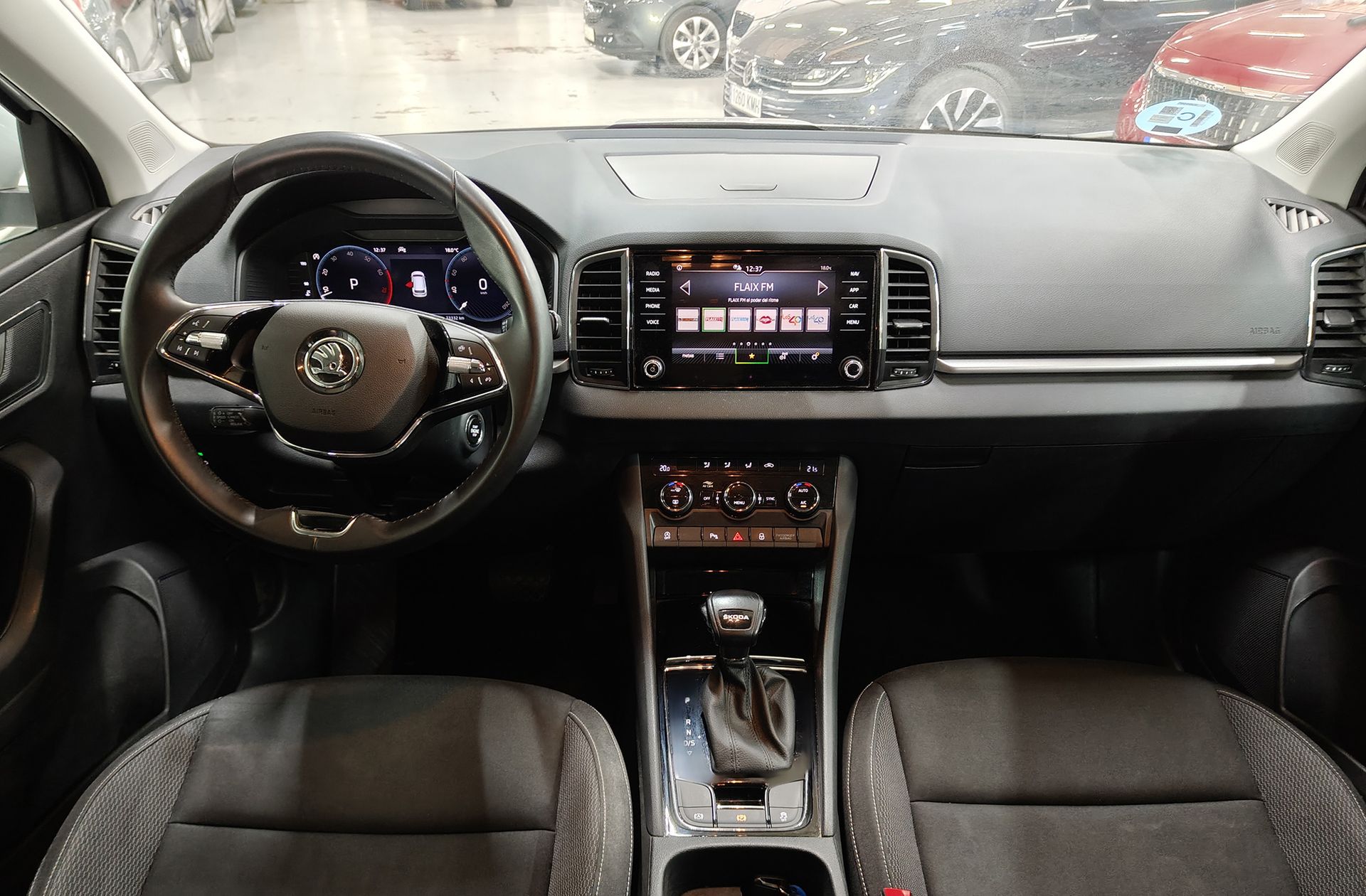 Škoda Karoq 1.5 TSI ACT Ambition DSG - foto 6