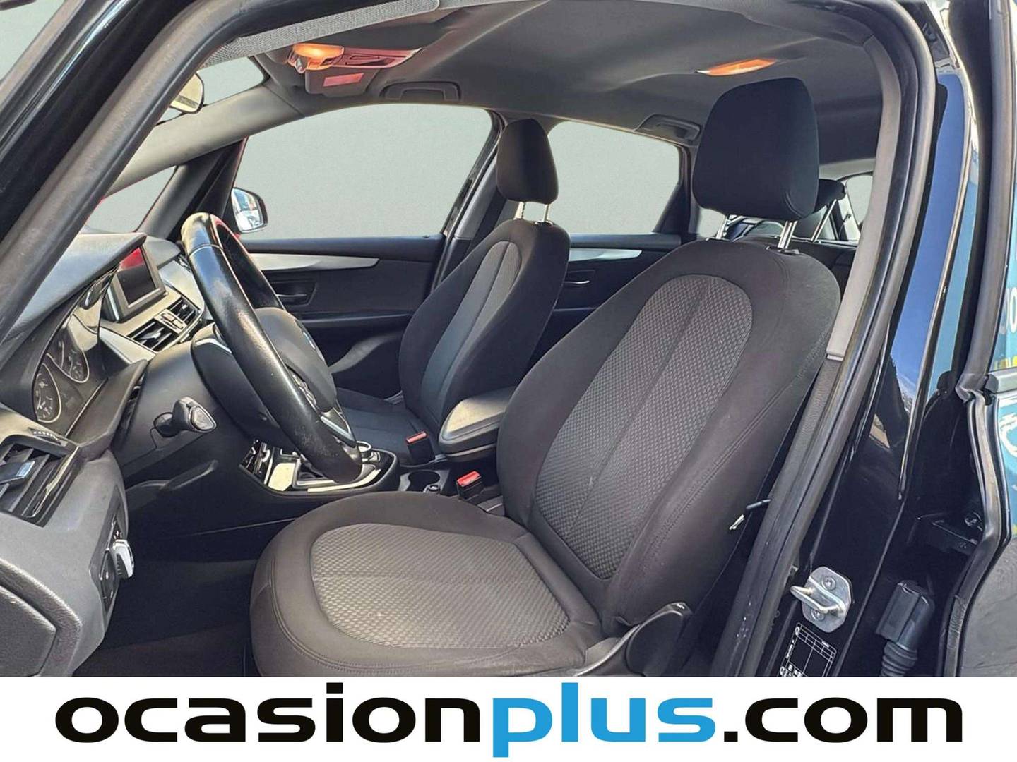 Foto BMW Serie 2 Active Tourer BMW Serie 2 218d Active Tourer (150 CV)