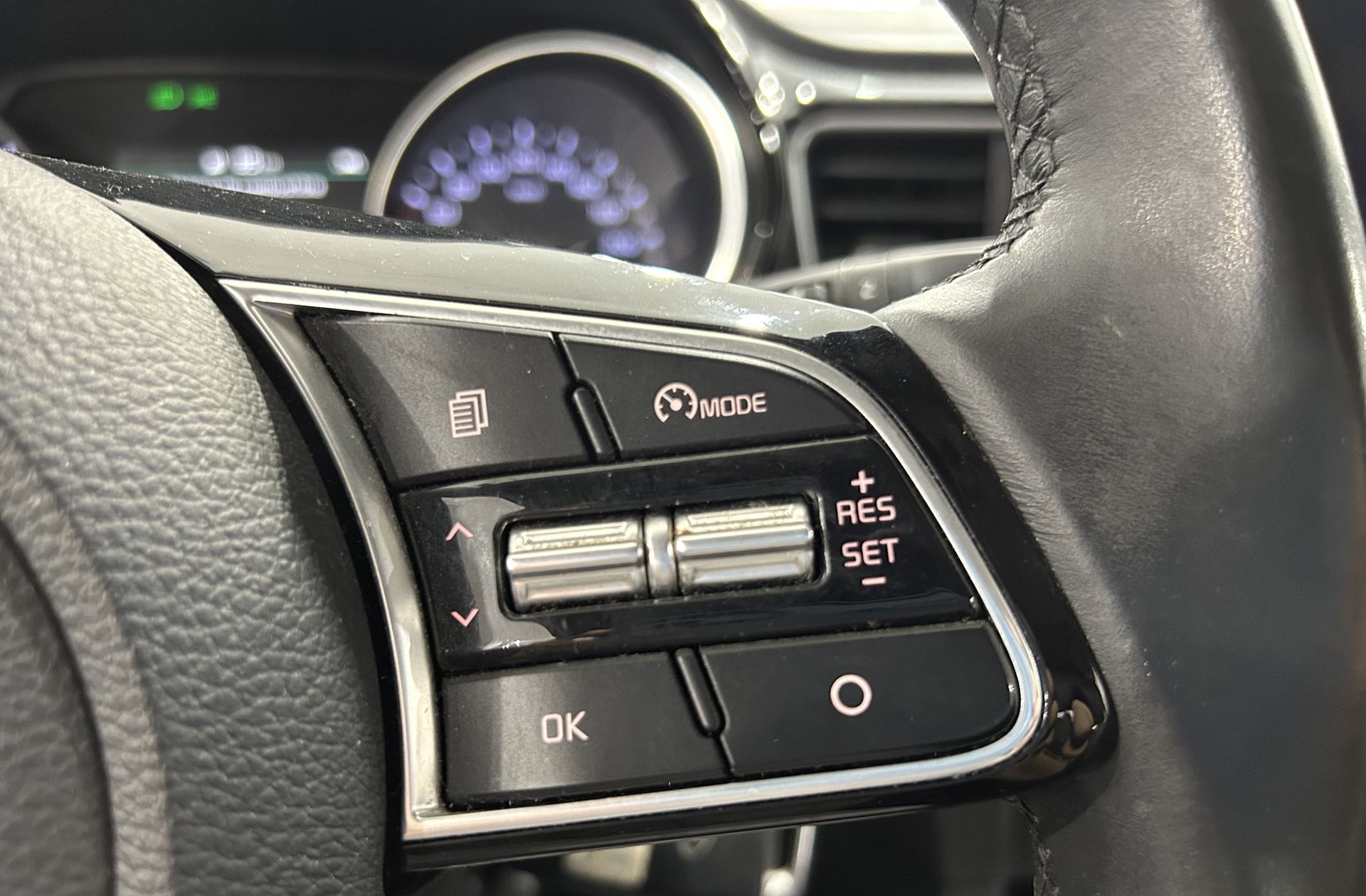 Kia XCeed 1.5 MHEV iMT Tech - foto 25