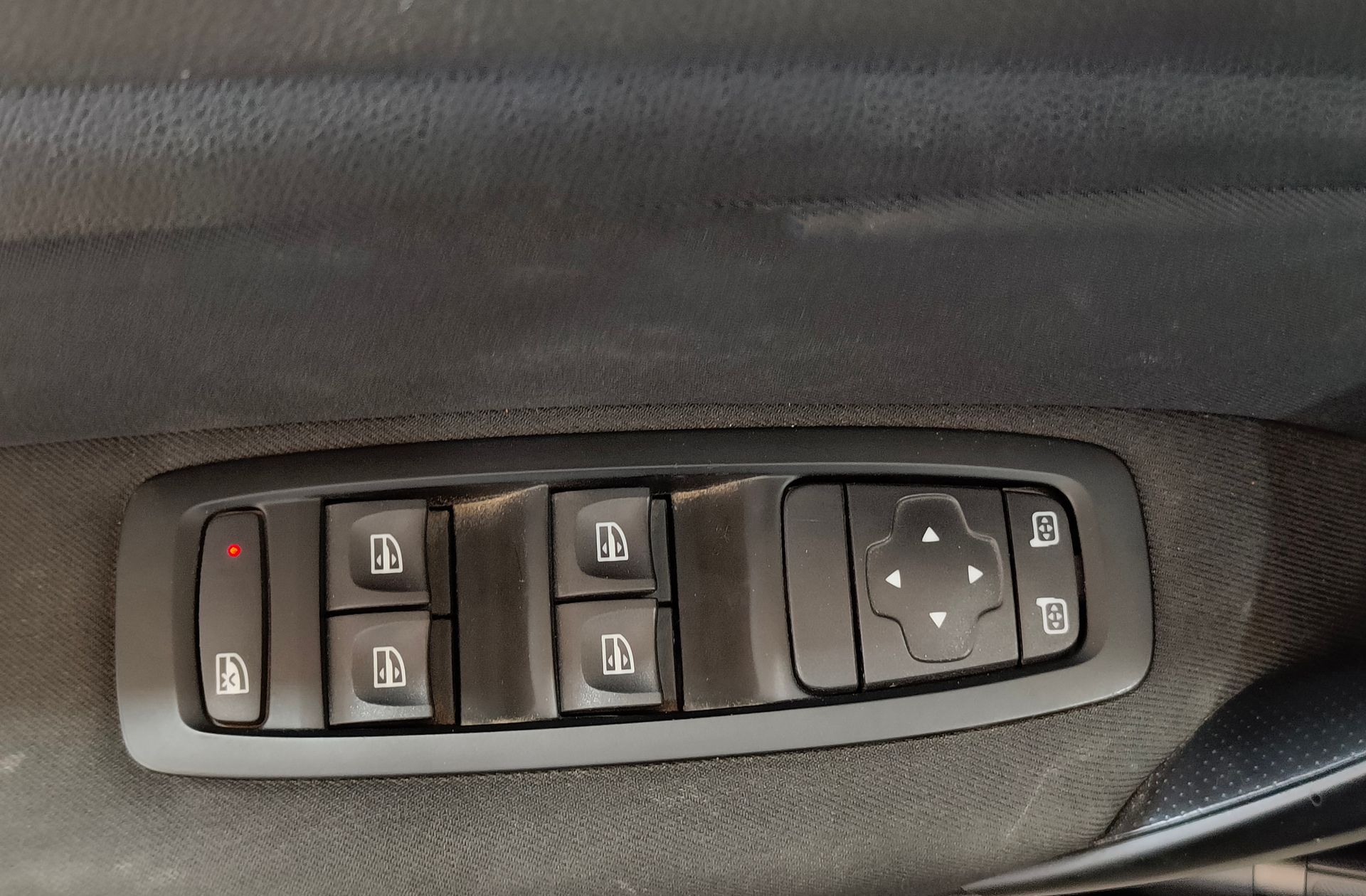 Renault Mégane Zen Energy TCe - foto 18