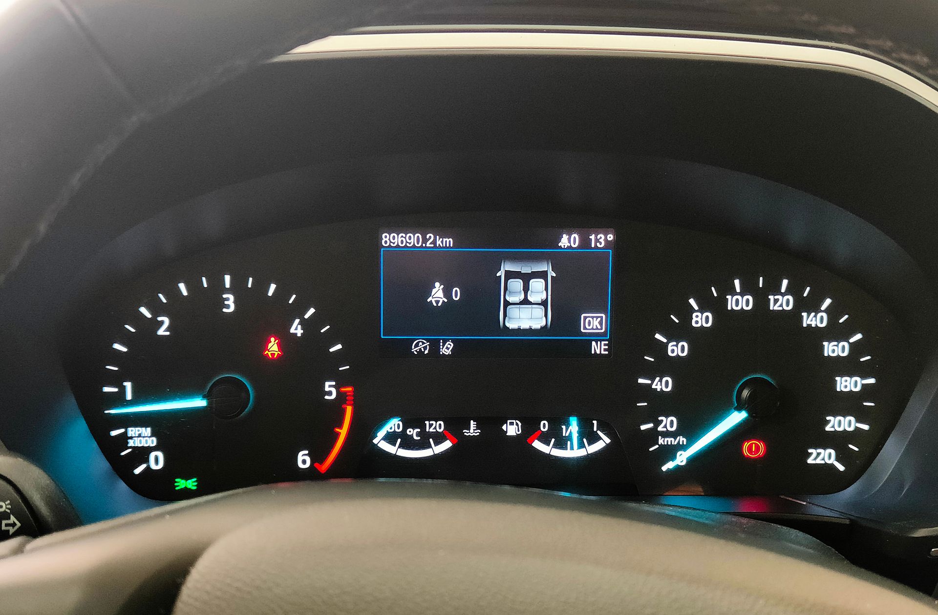 Ford Kuga 1.5 EcoBlue Trend - foto 27
