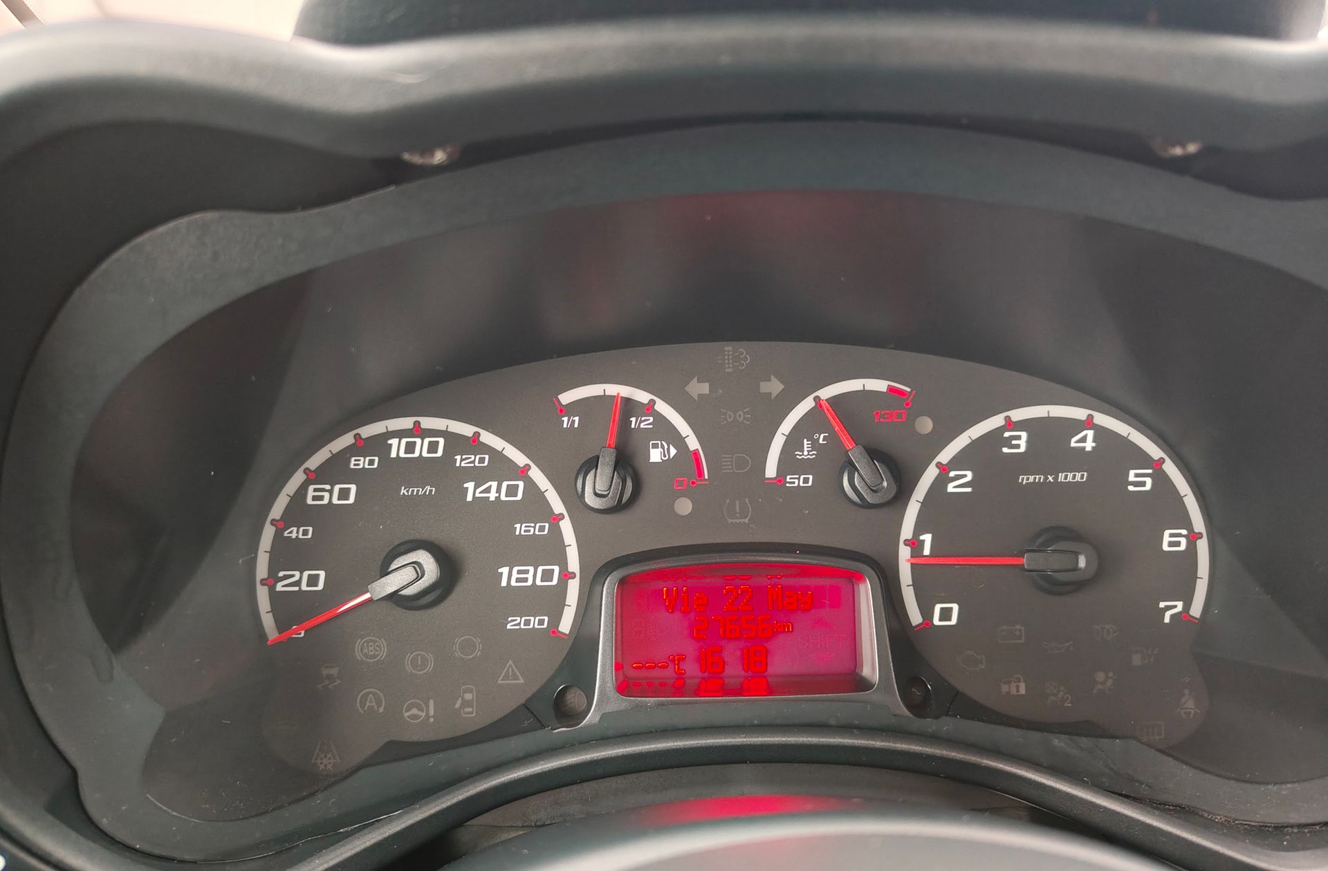 Ford Ka 1.2 Duratec Trend+ - foto 7
