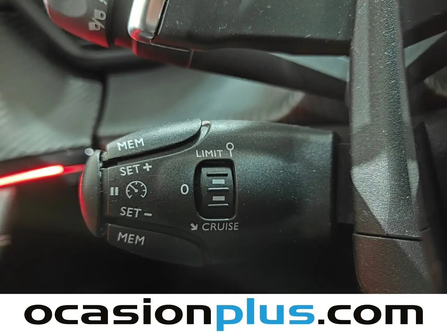 Foto Peugeot 2008 Peugeot 2008 PureTech 130 S&S GT EAT8 (130 CV)